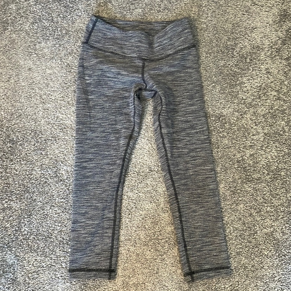 Lululemon capri leggings